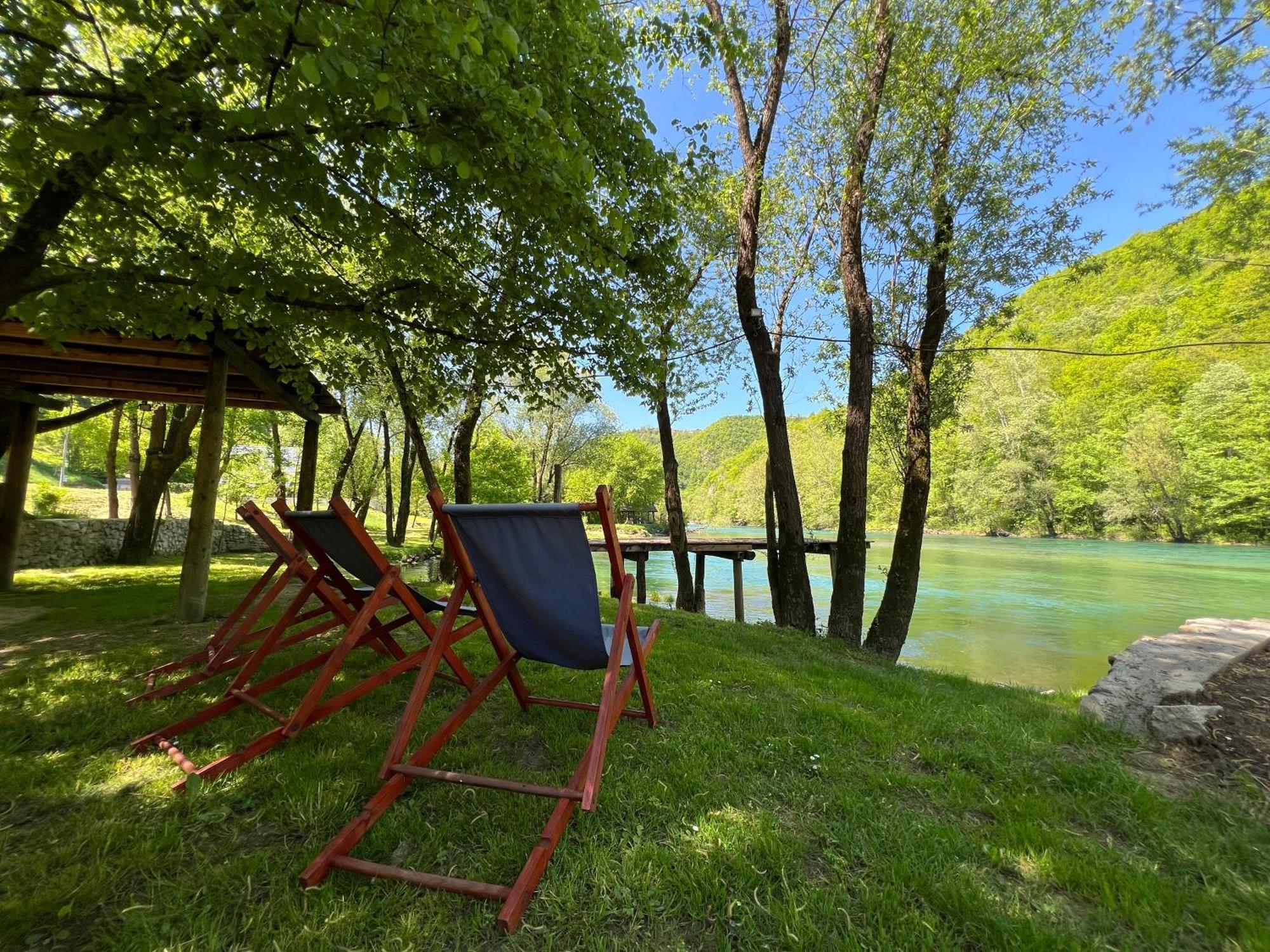 Anur Apartment Bihać Esterno foto